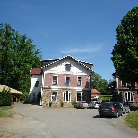 Hotel Na Kocande Zeliv Екстер'єр фото