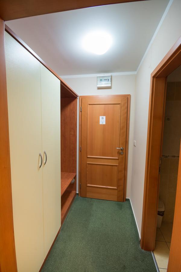 Hotel Na Kocande Zeliv Екстер'єр фото