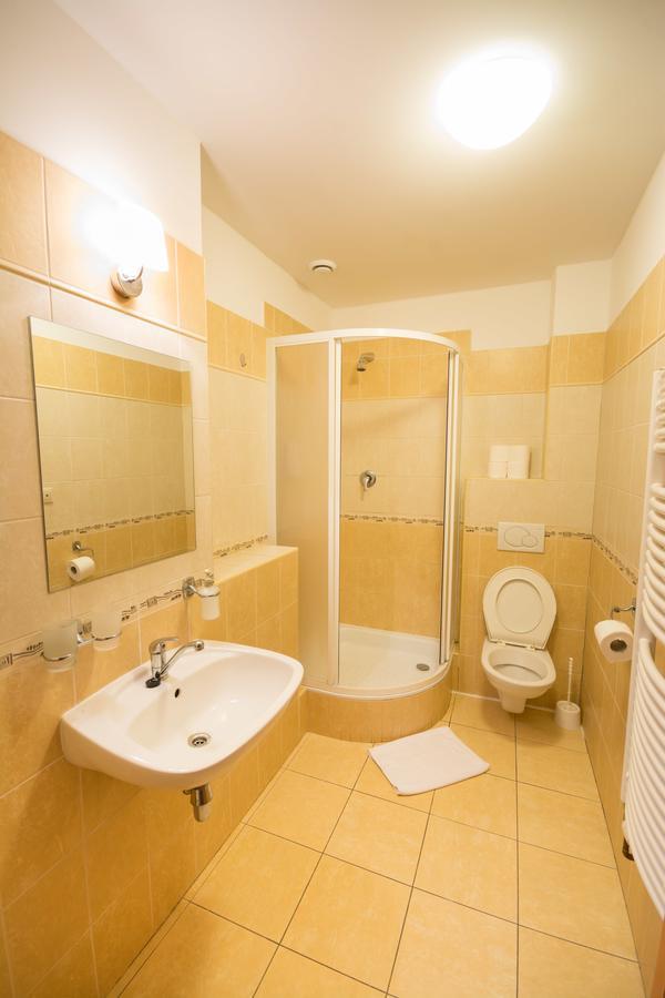Hotel Na Kocande Zeliv Екстер'єр фото