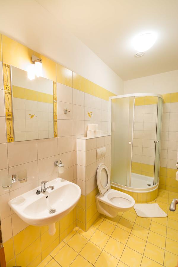Hotel Na Kocande Zeliv Екстер'єр фото