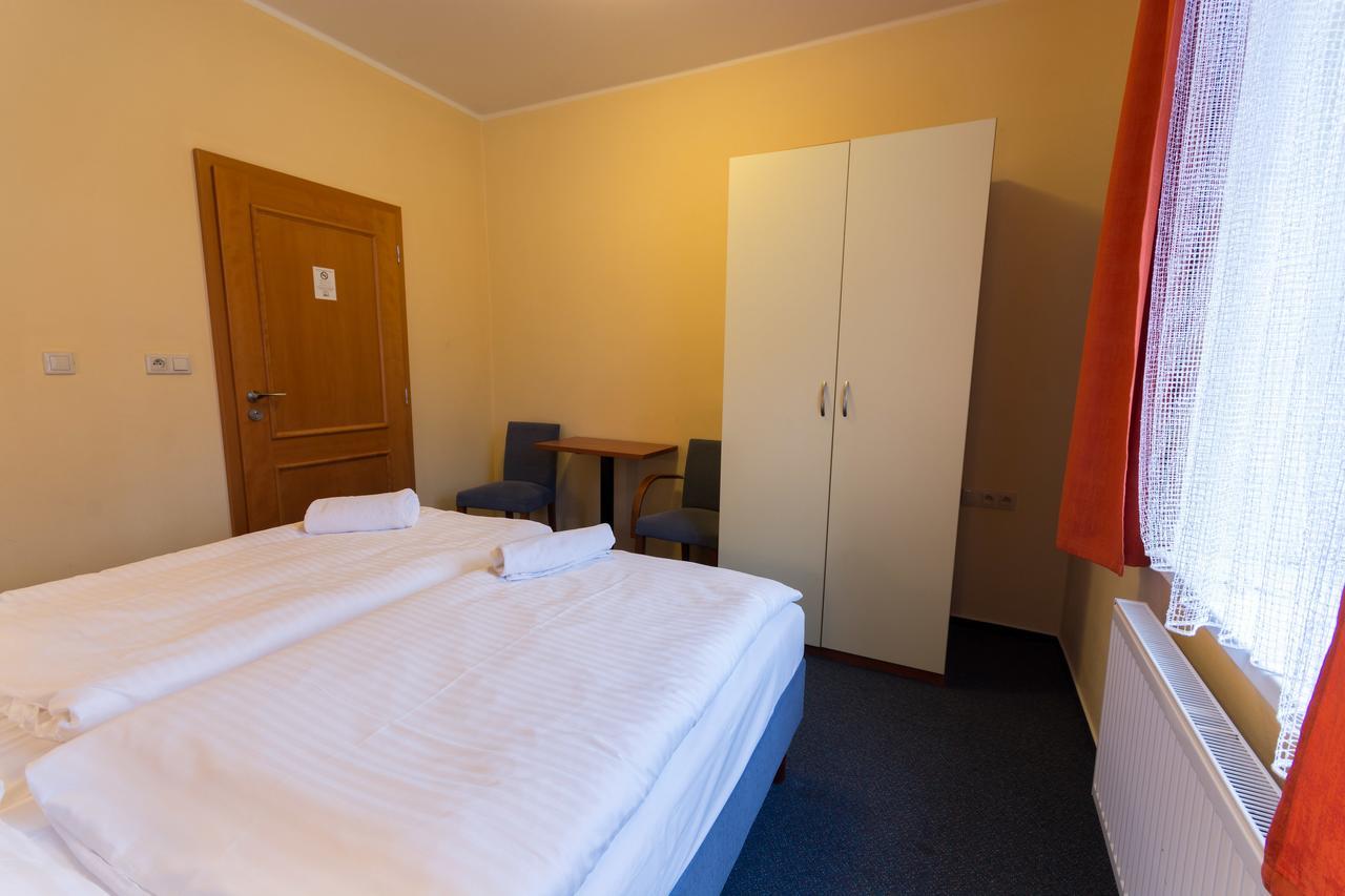 Hotel Na Kocande Zeliv Екстер'єр фото